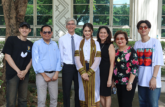 บัณฑิตป้ายแดง “นีร” ภูมิใจ!!! คว้าปริญญารั้วจุฬาฯ